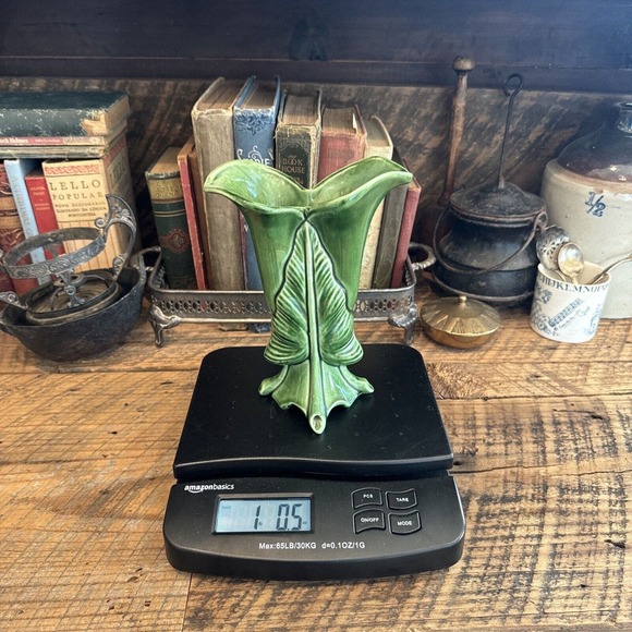 Camark Pottery Vase Calla Lily Leaf Green 8" Shape 597 Original Stickers 1940s - Picture 11 of 11